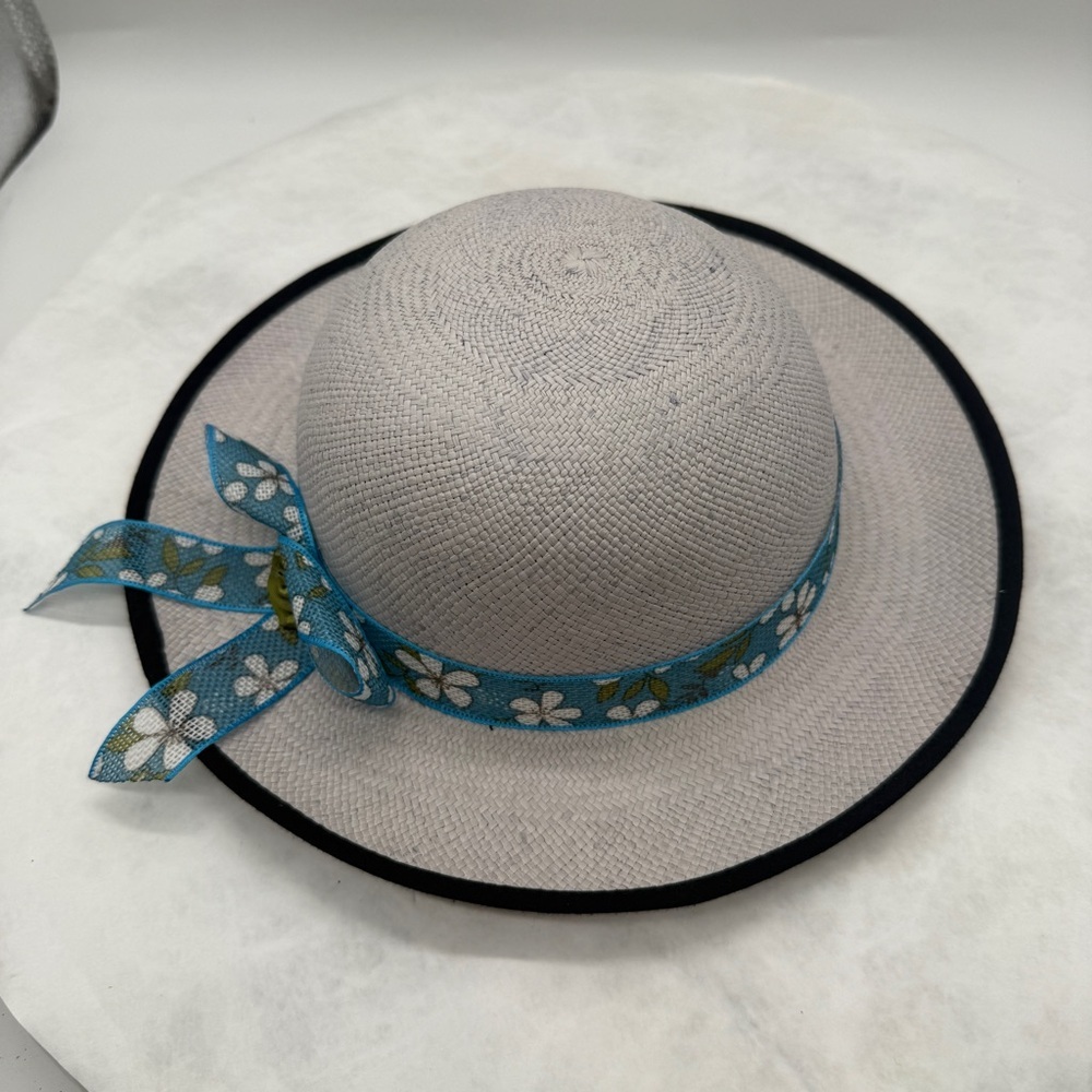 Little Girls Chic Gray and Blue Hat with Polka Dot Ribbon 2-3T